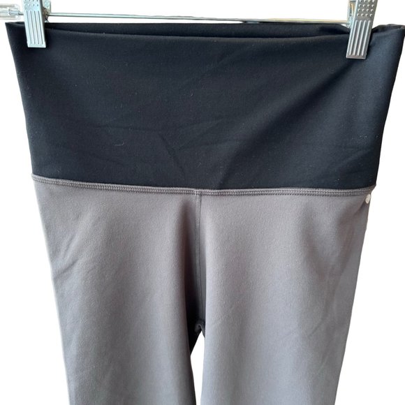 Fabletics Salar Powerhold Fold Over Capri Leggings Gray Size XS 4 NEW NWT - Picture 10 of 10